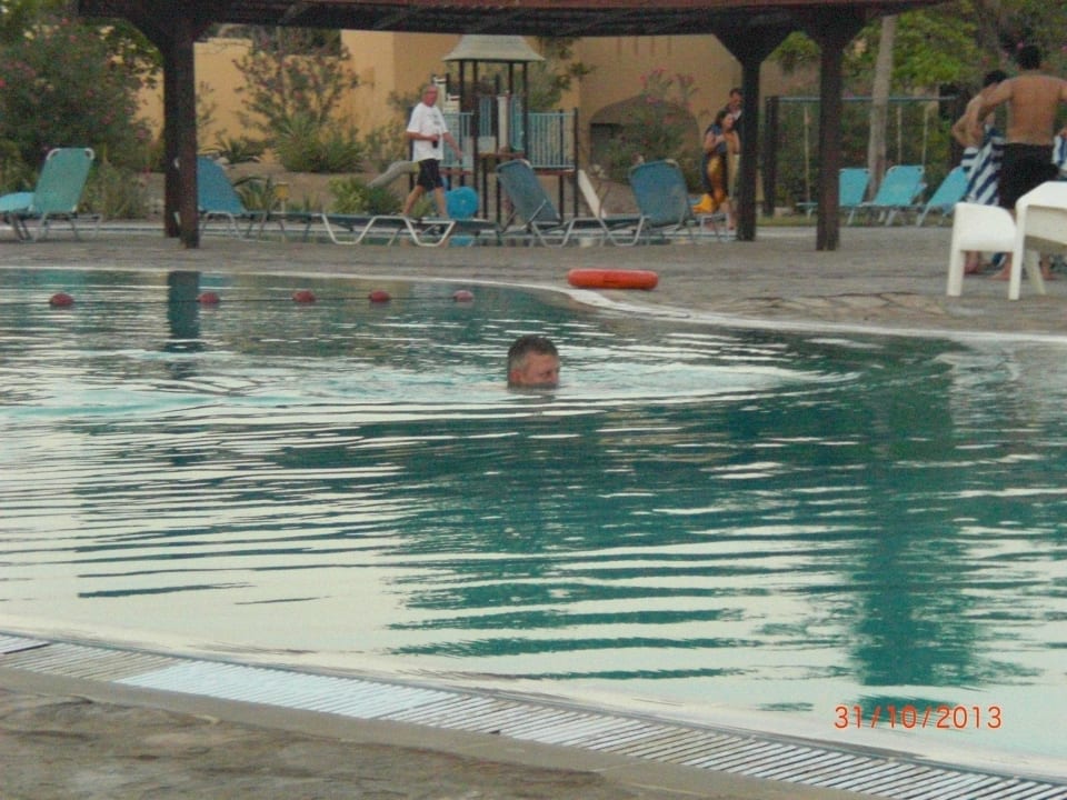 Pool Al Sawadi Beach Resort