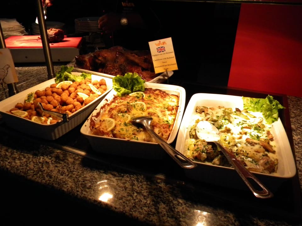 A large variety of very good dishes HVD Viva Club Hotel