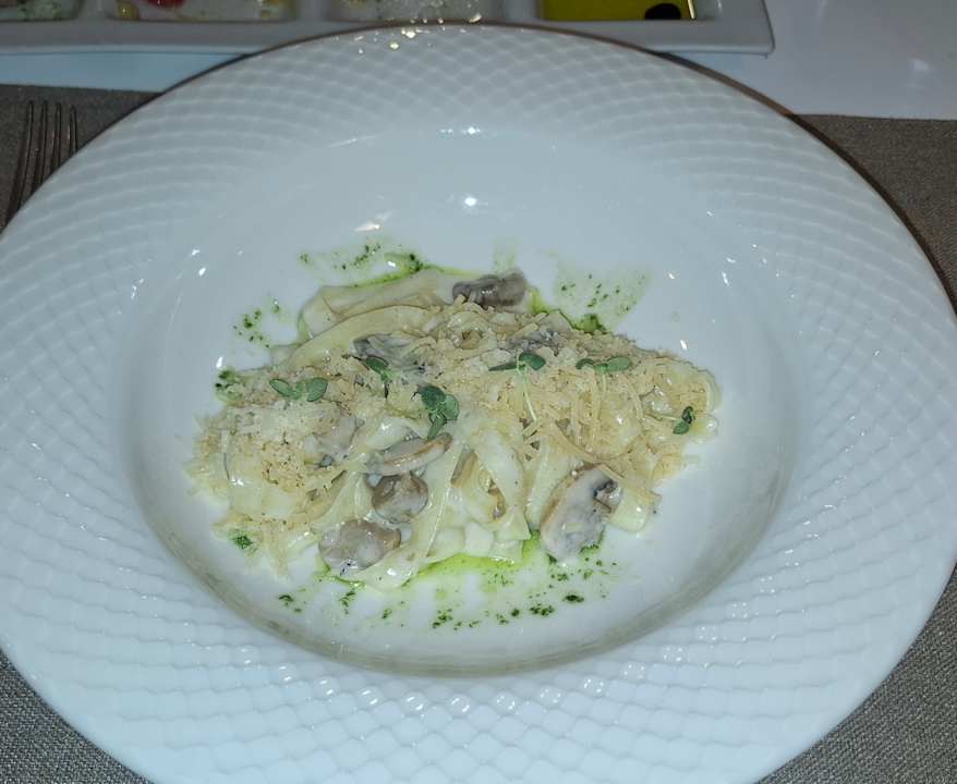 Gastro Limak Lara Deluxe Hotel & Resort