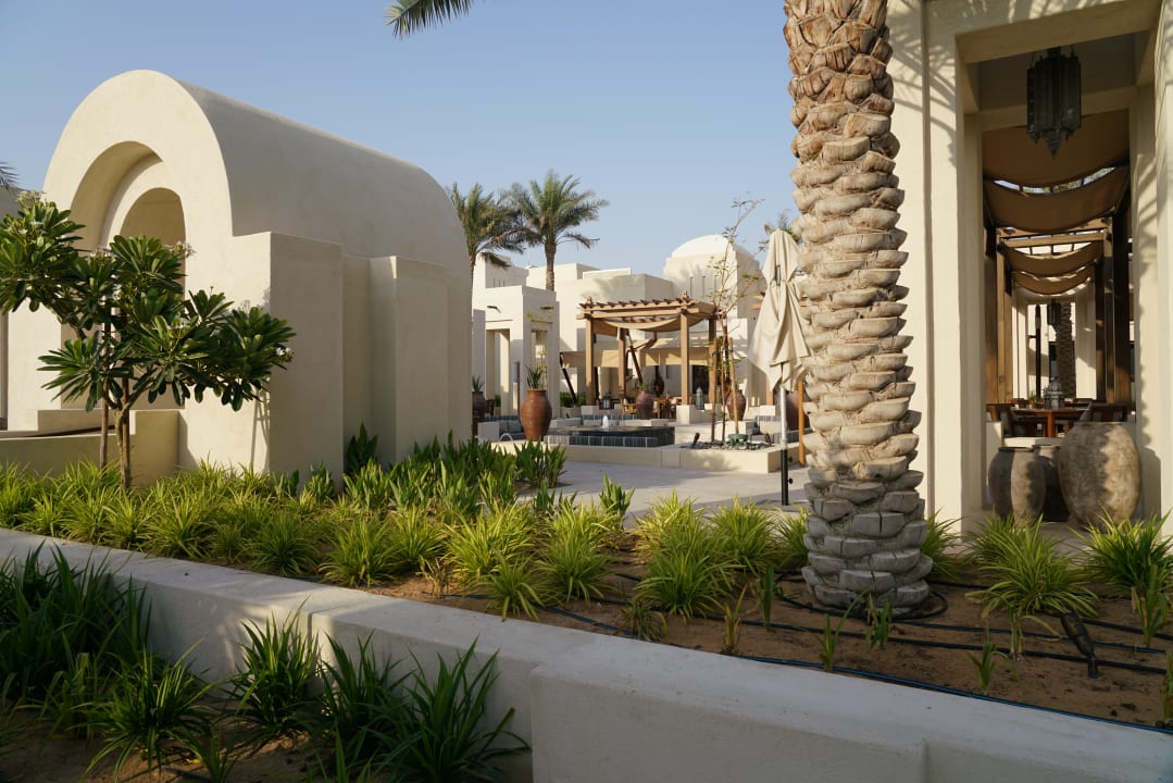 Gartenanlage Al Wathba, a Luxury Collection Desert Resort & Spa, Abu Dhabi
