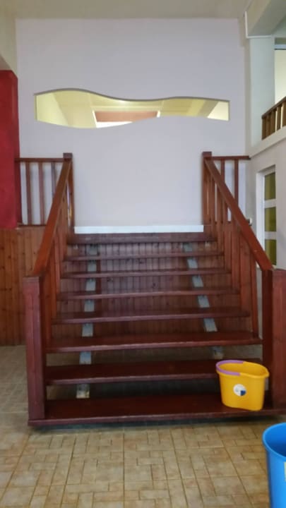 Treppe wohin?  HARPIN Georgioupolis Resort Aquapark & SPA