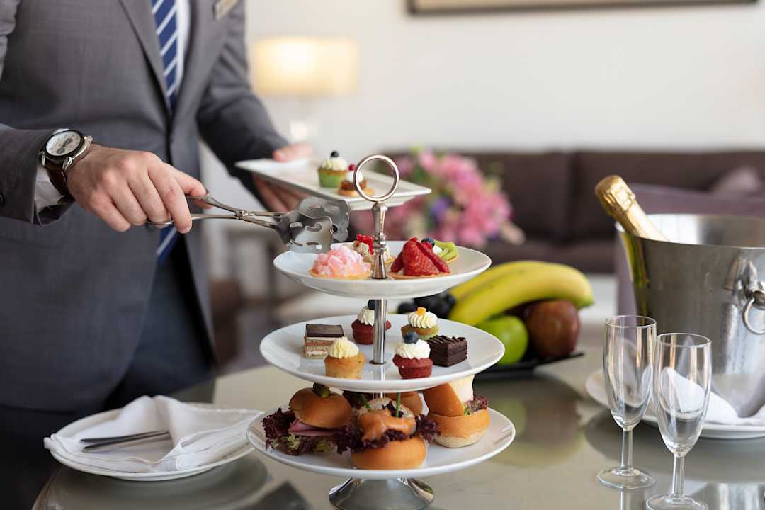 Zimmer Gefinor Rotana Hotel