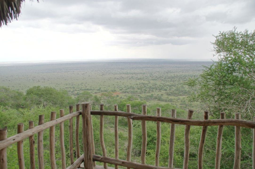 Blick vom Balkon Lions Bluff Safari Camp