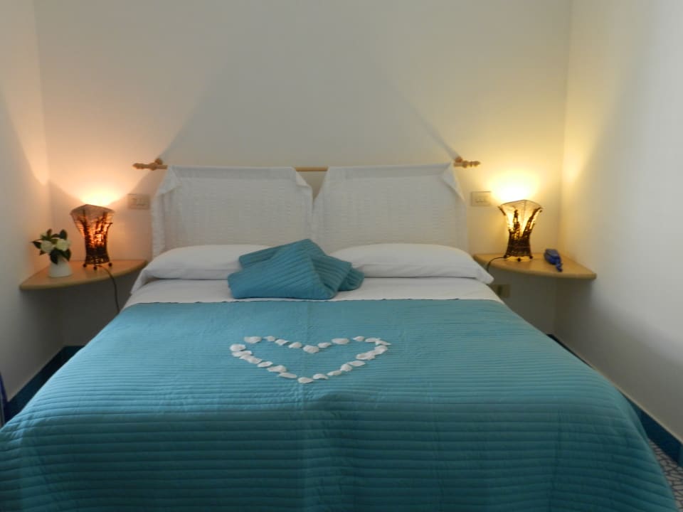 Zimmer Hotel Holiday