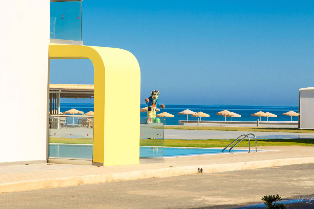 Zum Strand allsun Hotel Carolina Mare