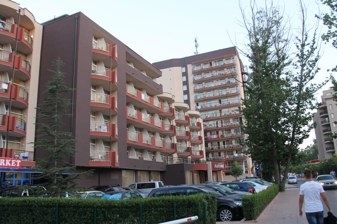 Astoria z ulice MPM Hotel Astoria