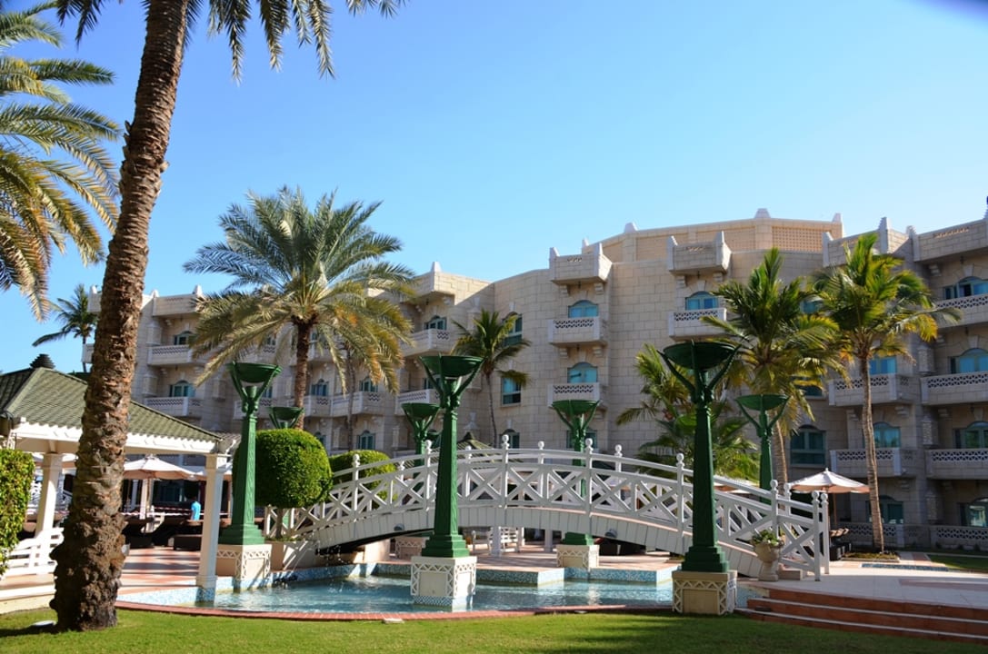 Garten Grand Hyatt Muscat