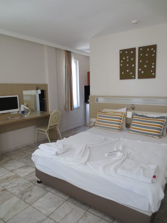 Doppelbett Bora Bora Butik Hotel