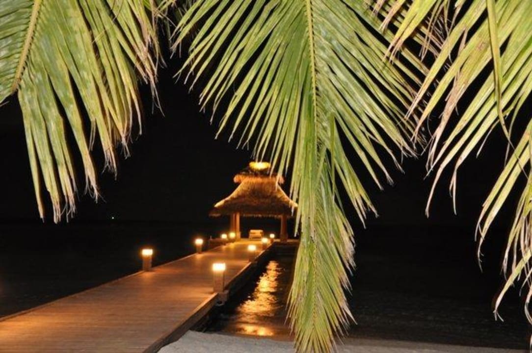 Anreisesteg Baros Maldives Resort