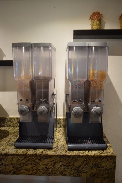 Gastro Hotel Flamingo Cancun Resort