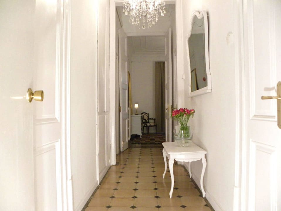 Corridor Casa Marcelo Barcelona - B&B