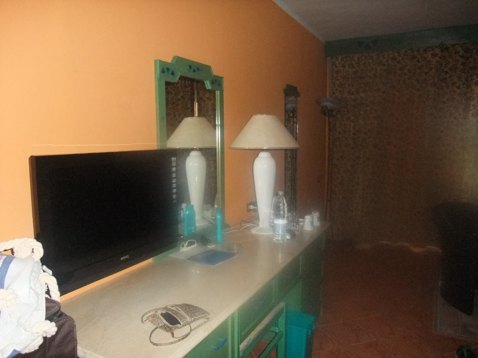 Der Fernseher Arabia Azur Resort