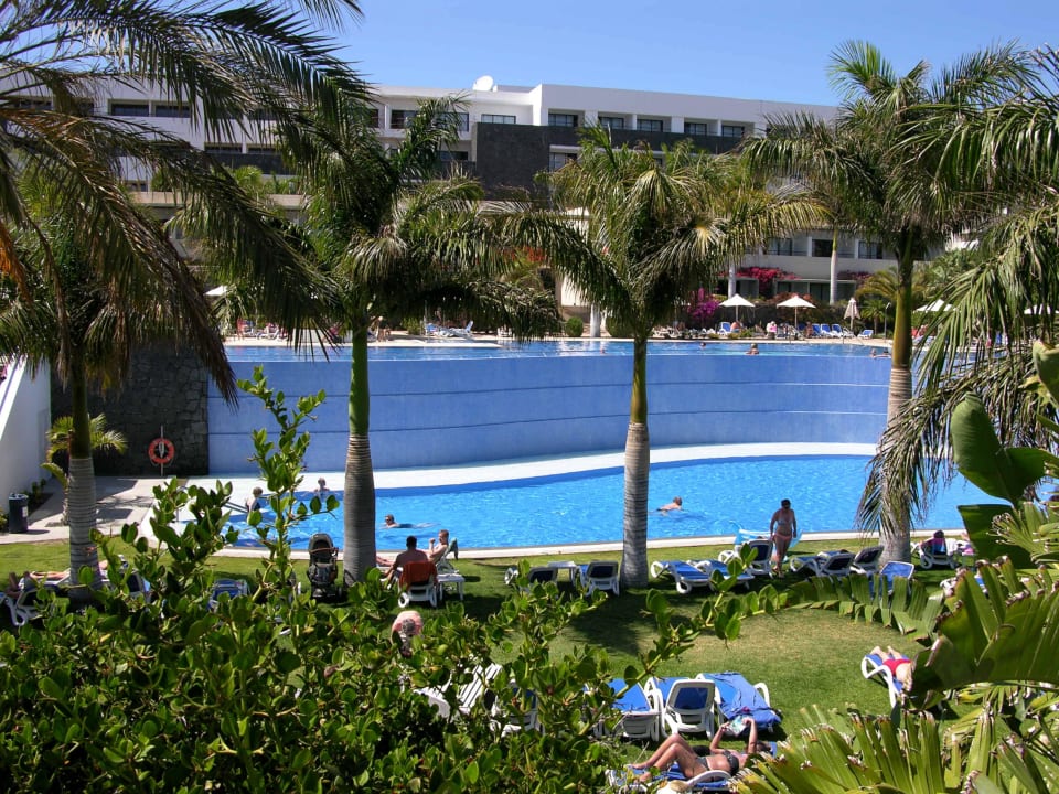 Tropische Anmutung. Hotel Costa Calero