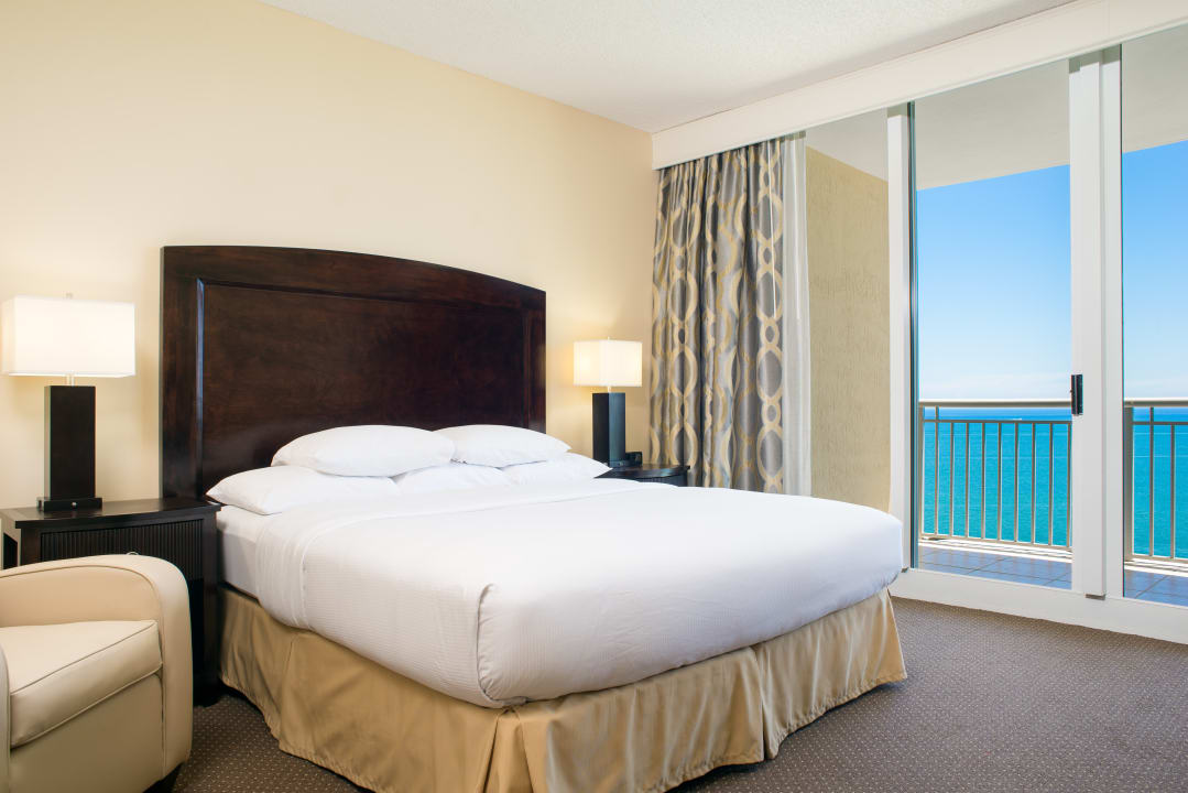 Zimmer DoubleTree by Hilton Ocean Point Resort & Spa- North Miami Beach / Sunny Isles Beach