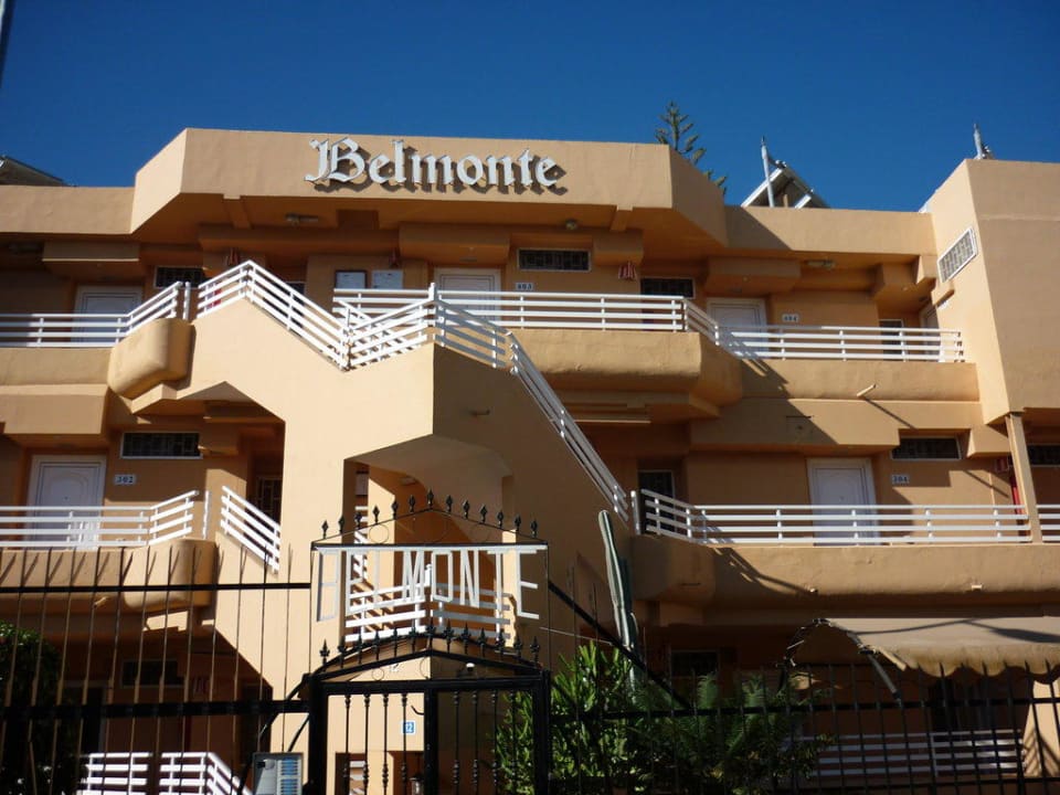 Hotel Eingangsbereich Apartamentos Belmonte