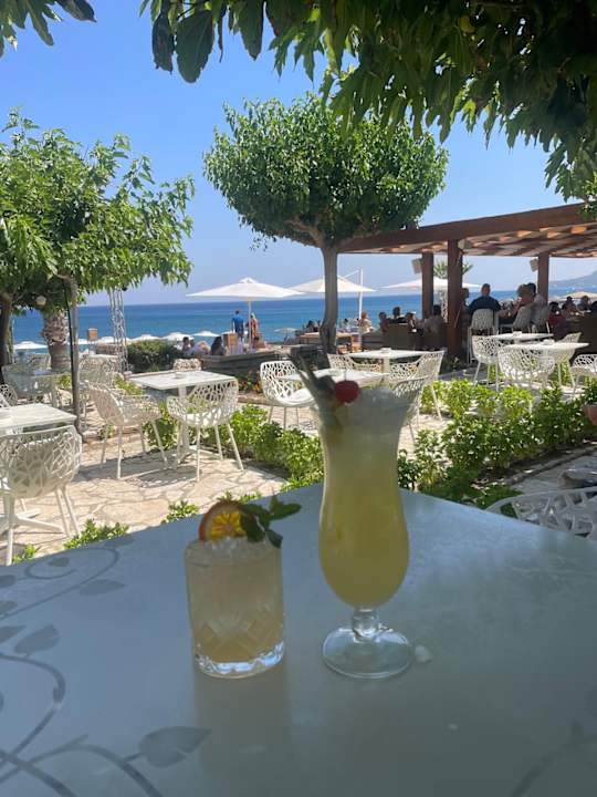 Strand Elysium Resort & Spa Hotel