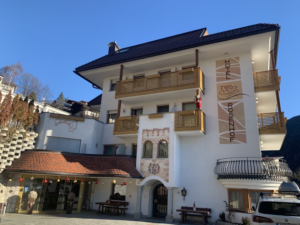 Außenansicht Molaris Lodge