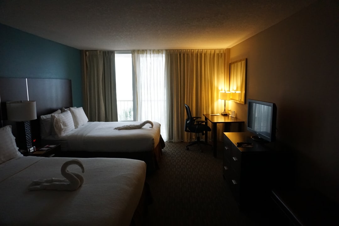 Zimmer Holiday Inn Resort Daytona Beach Oceanfront