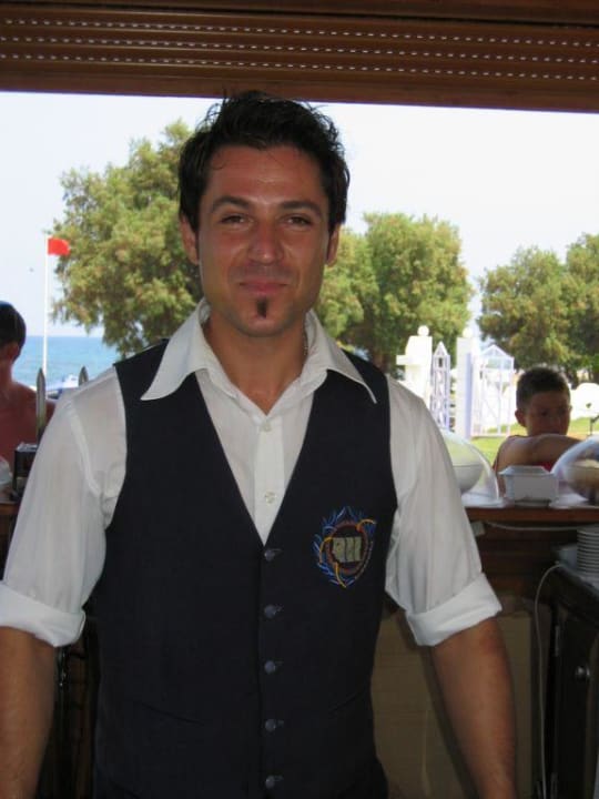 Kostas, der beste an der Poolbar! Hotel Serita Beach