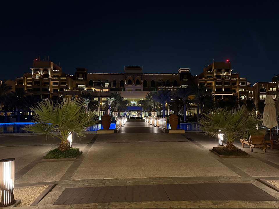 Außenansicht Saadiyat Rotana Resort &  Villas