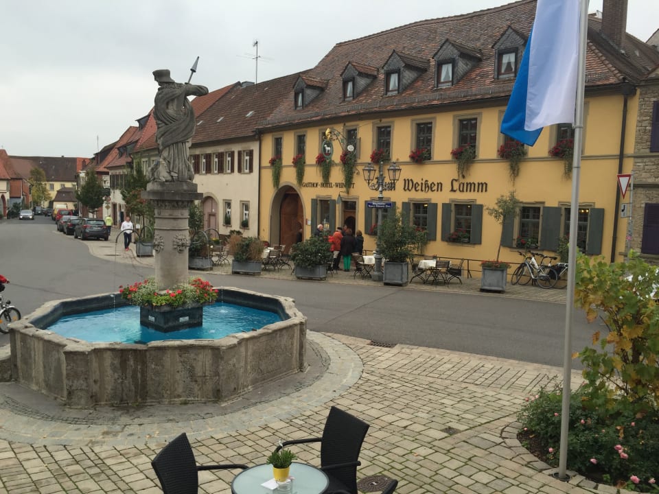 Außenansicht Hotel Zum weißen Lamm