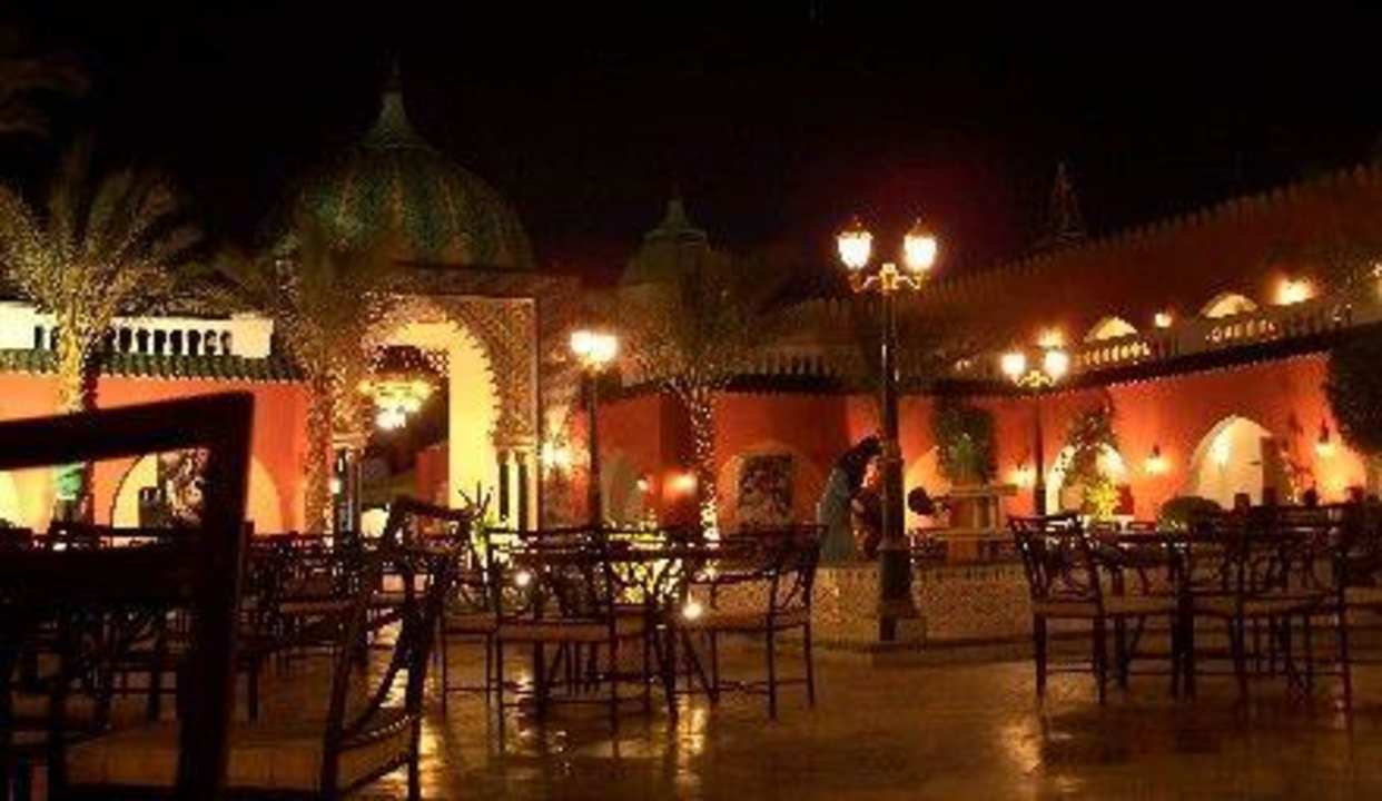 Lobby-Terrasse Pickalbatros Alf Leila Wa Leila Resort - Neverland Hurghada