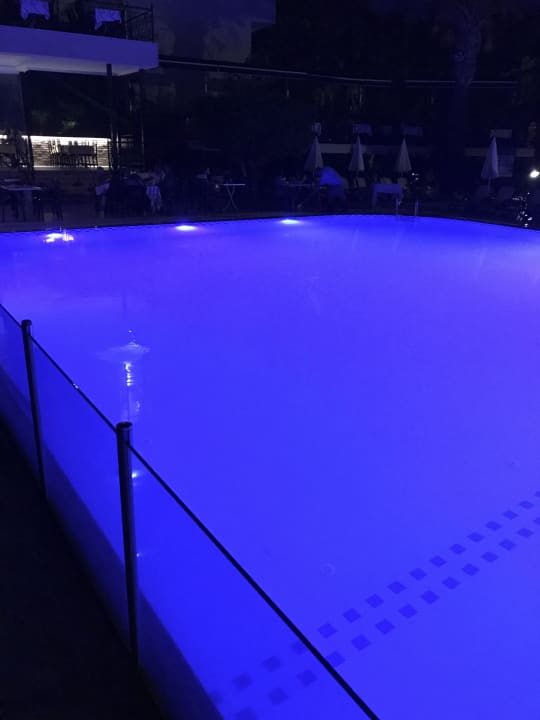 Pool Hotel Gardenia Beach