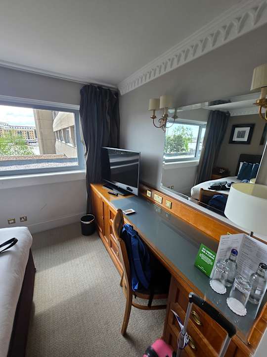 Zimmer The Tower - A Guoman Hotel