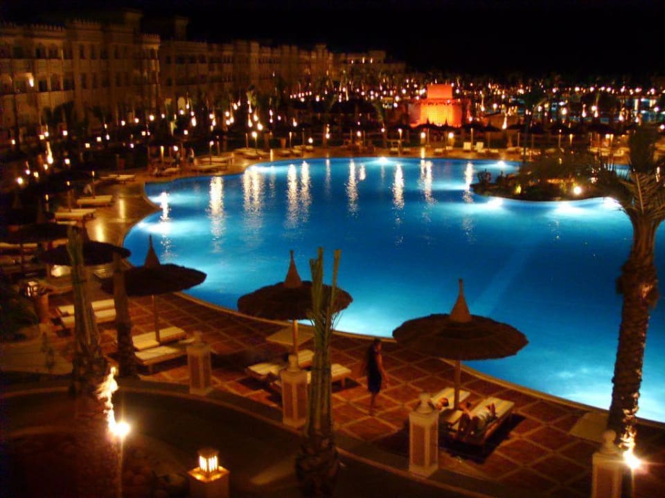 Poolanlage Pickalbatros Palace Resort
