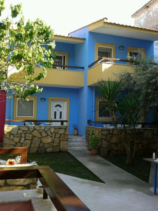 Exterior and garden Hotel Vegina