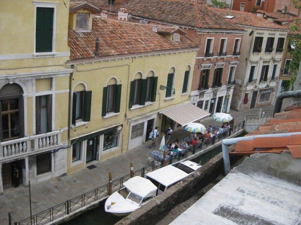 Blick zum Kanal Hotel Locanda Salieri