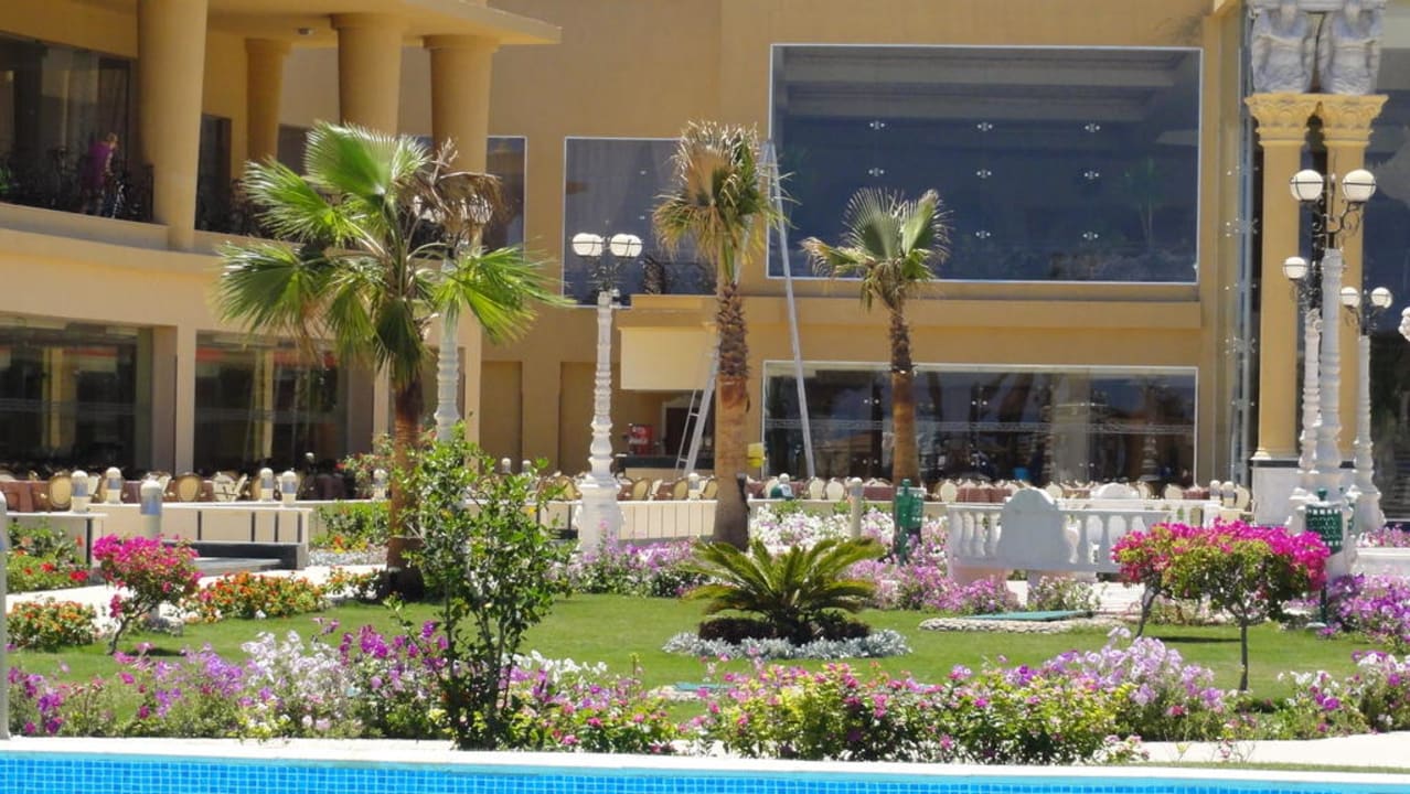 Exterior and gardens outside of reception Hotel Titanic Palace