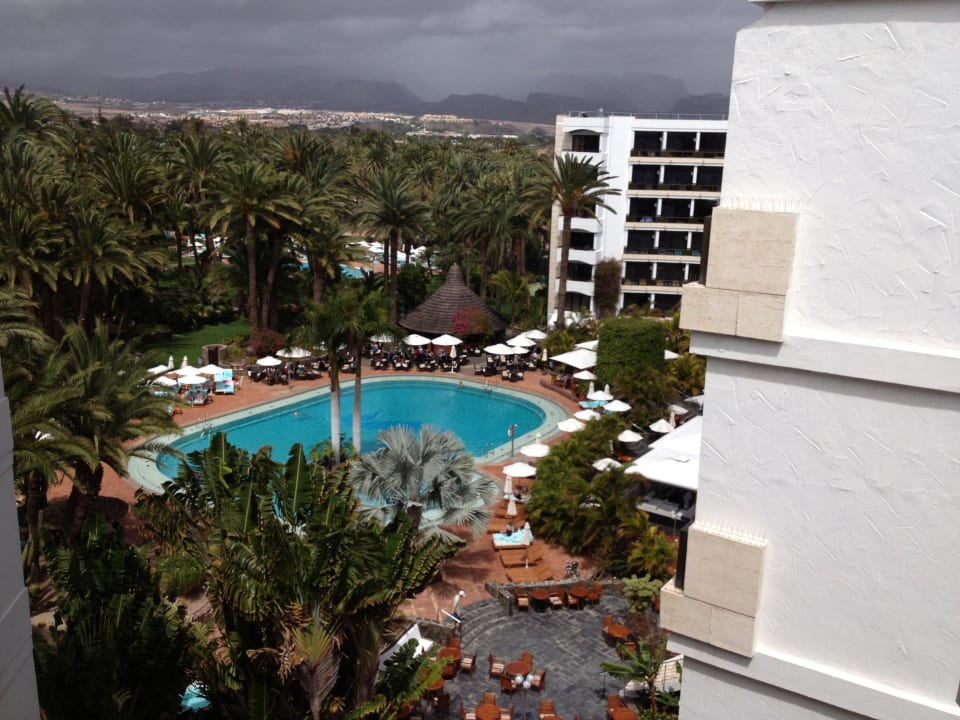 Blick in die Berge Seaside Hotel Palm Beach