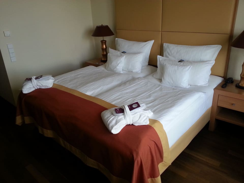 Das Bett AMERON Köln Hotel Regent