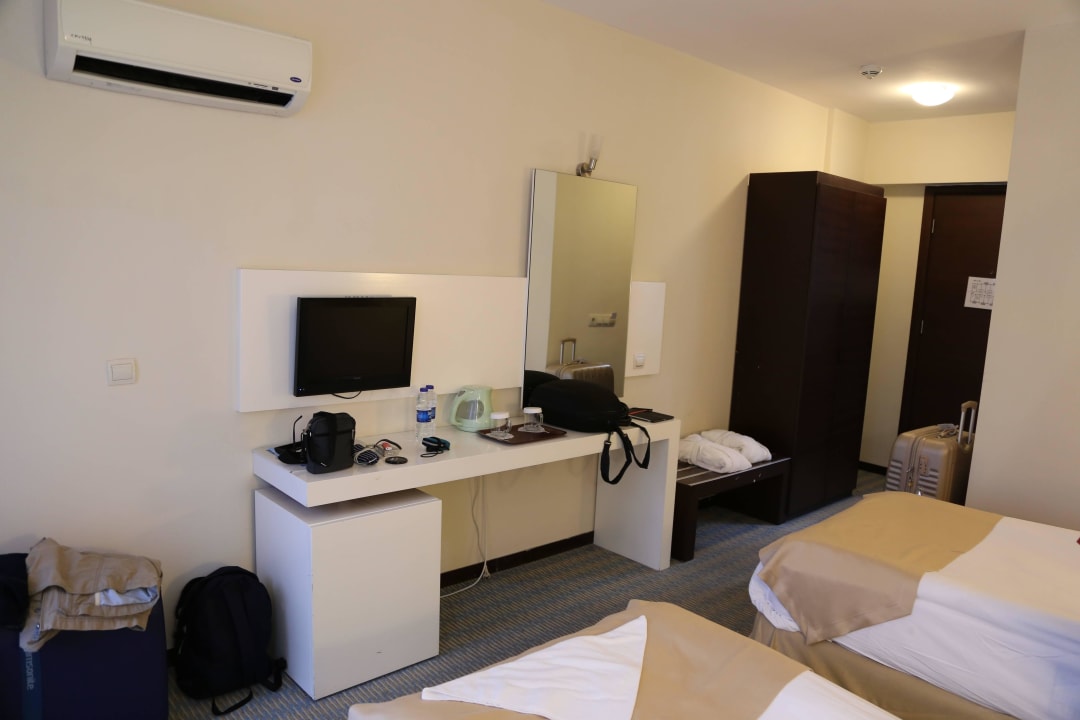 Schlafzimmer Tripolis Hotel