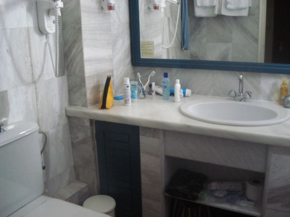 Badezimmer Alexander Beach Hotel & Village Resort