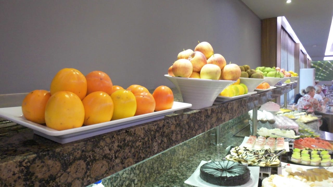Kein Mangel an Obst BG Hotel Caballero