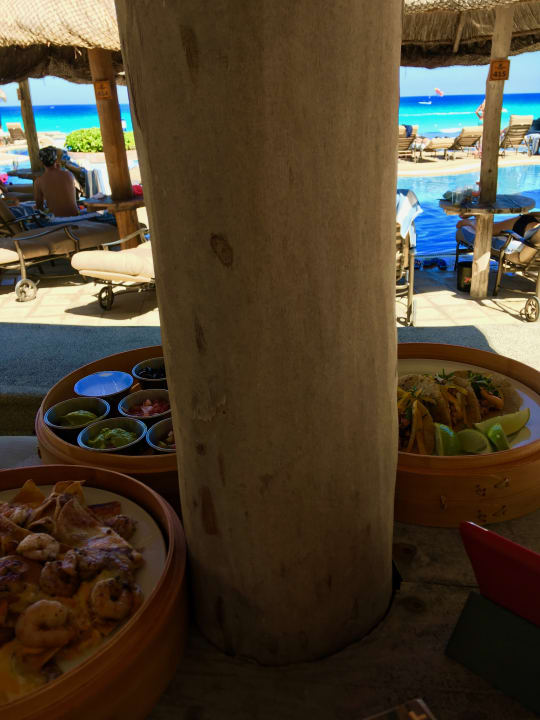 Gastro Hotel J.W. Marriott Cancun Resort & Spa