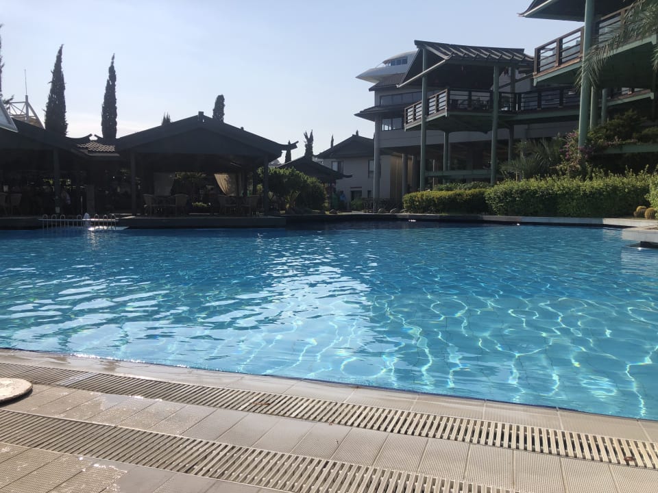 Pool Limak Lara Deluxe Hotel & Resort