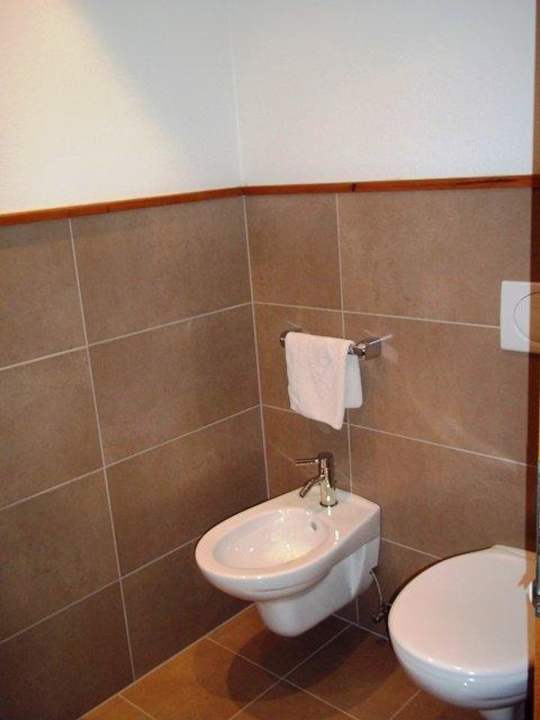 WC der Suite "Tirol", ca. 48 m² zur Sonnenseite  Alphotel Tyrol