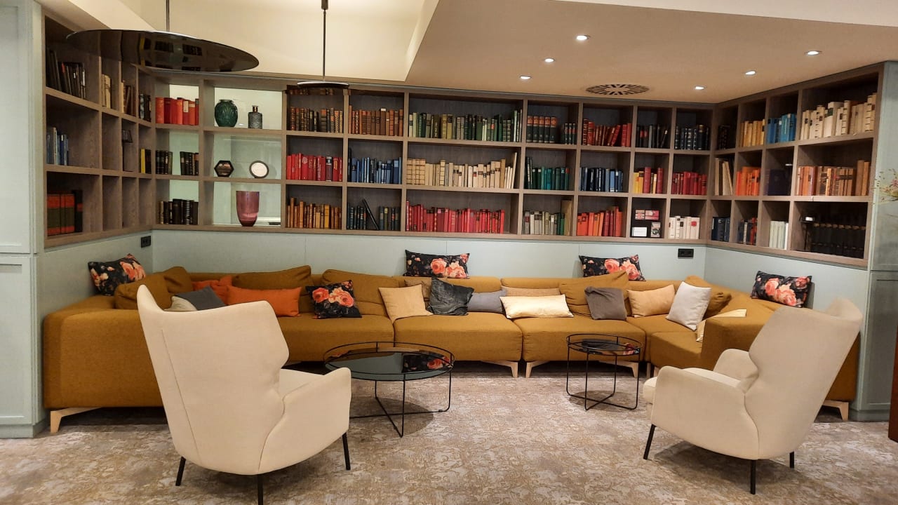Lobby Mercure Hotel Saarbrücken City