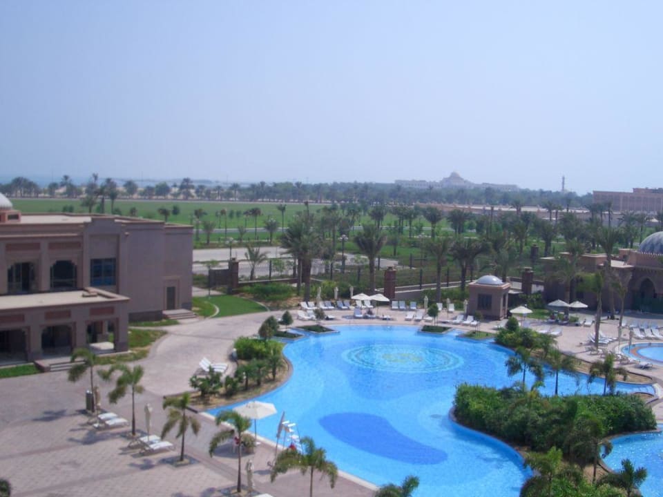 Pool Emirates Palace Mandarin Oriental