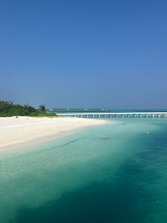 Strand Le Meridien Maldives Resort & Spa
