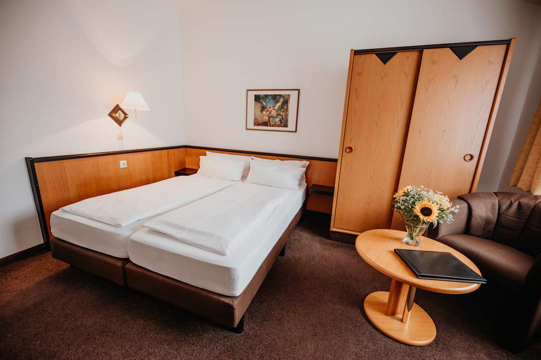 Zimmer Sonnenhotel Hoher Hahn