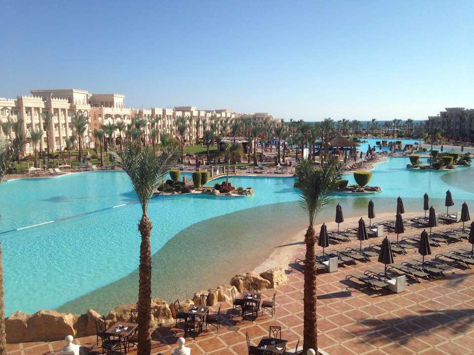 Poolanlage Pickalbatros Palace Resort