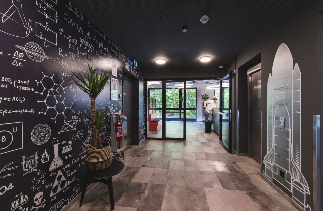 Sonstiges MEININGER Hotel Genève Centre Charmilles