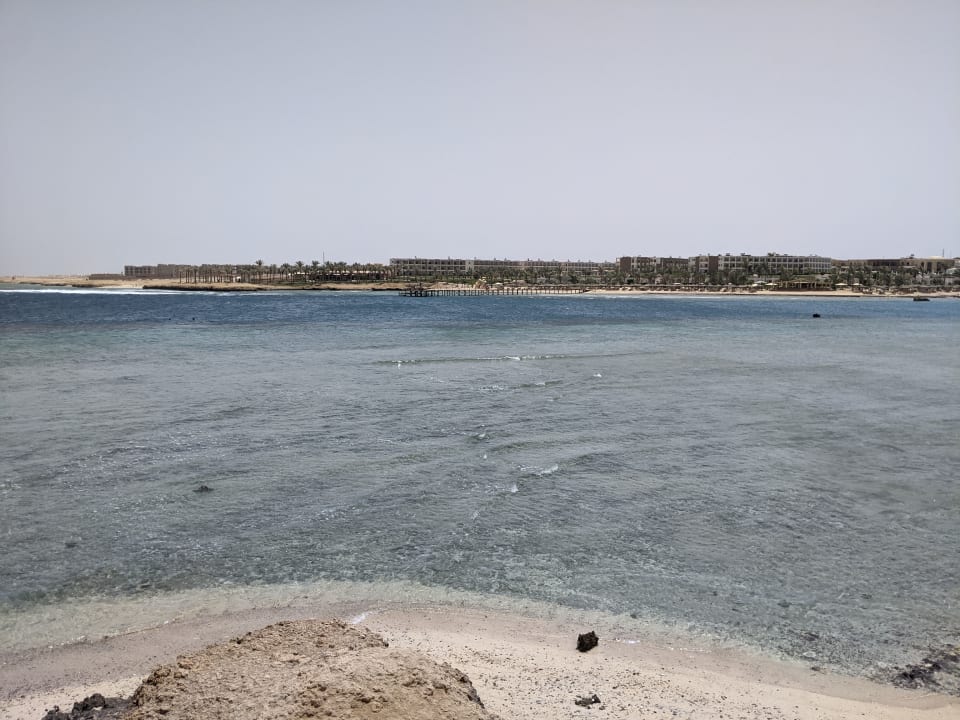 Strand Brayka Bay Resort