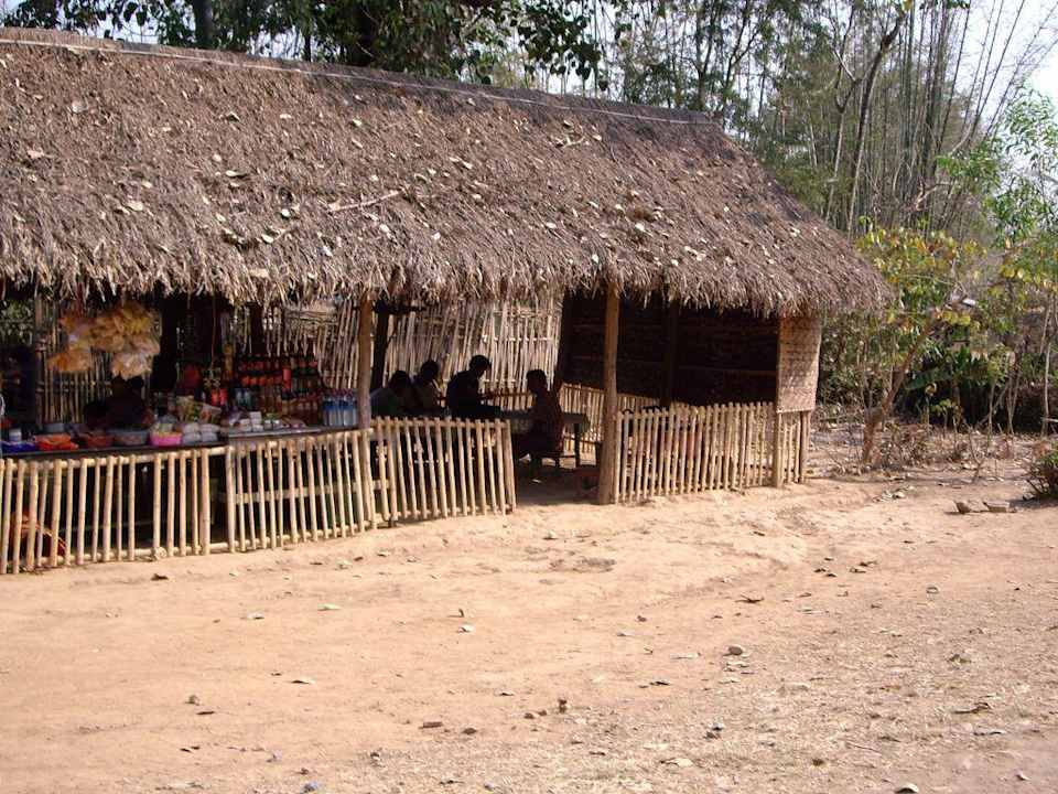 Verkaufsstand Hupin Inle Khaung Daing Village Resort