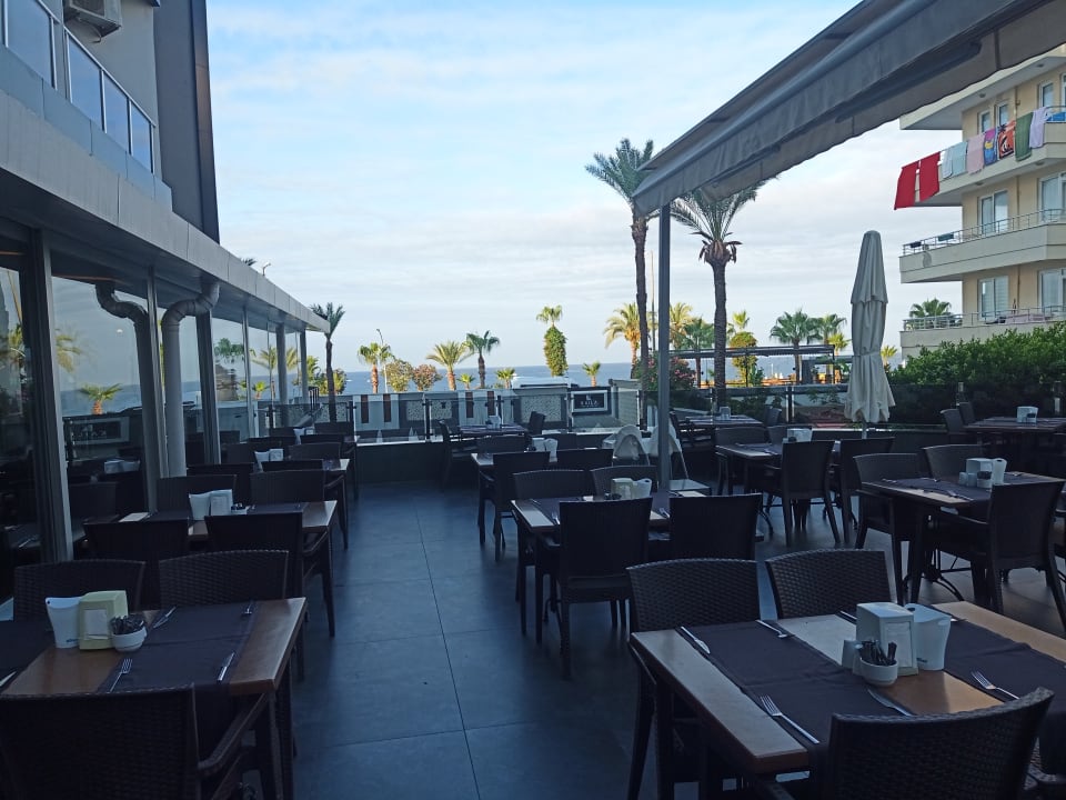 Gastro Kaila Beach Hotel