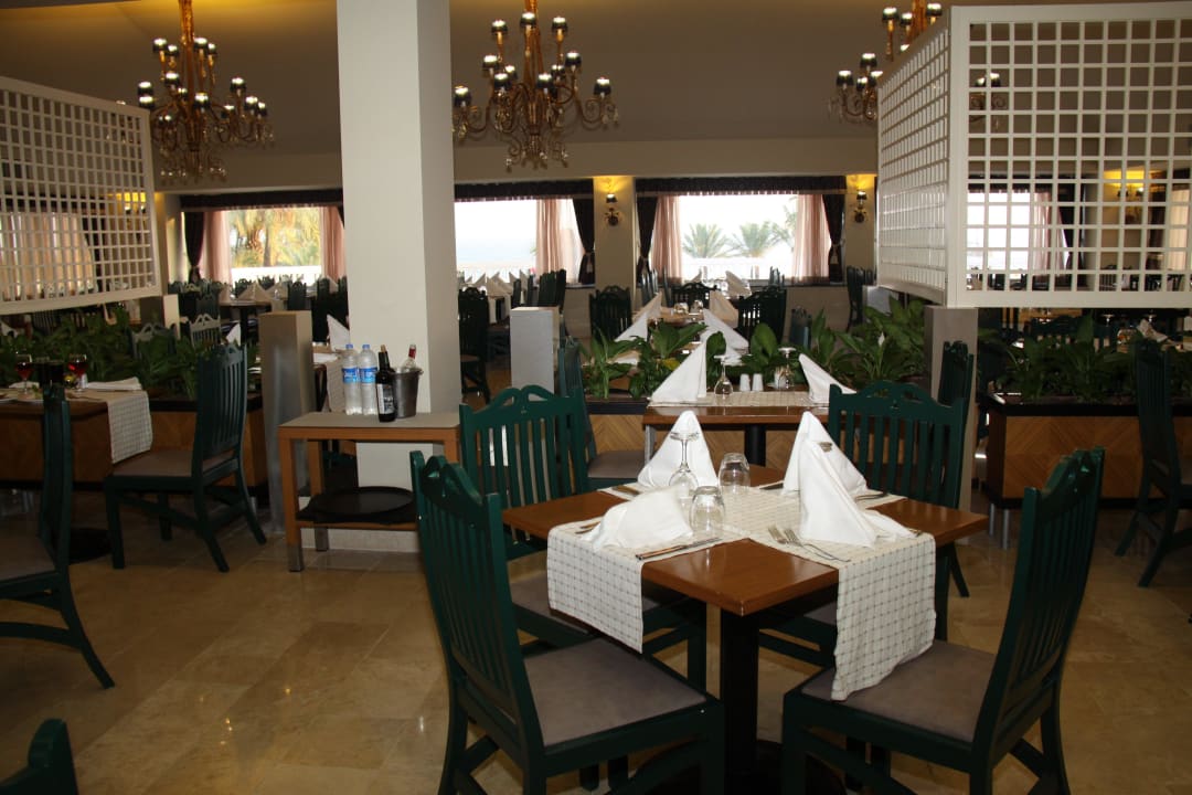 Abendbuffet PALOMA Perissia